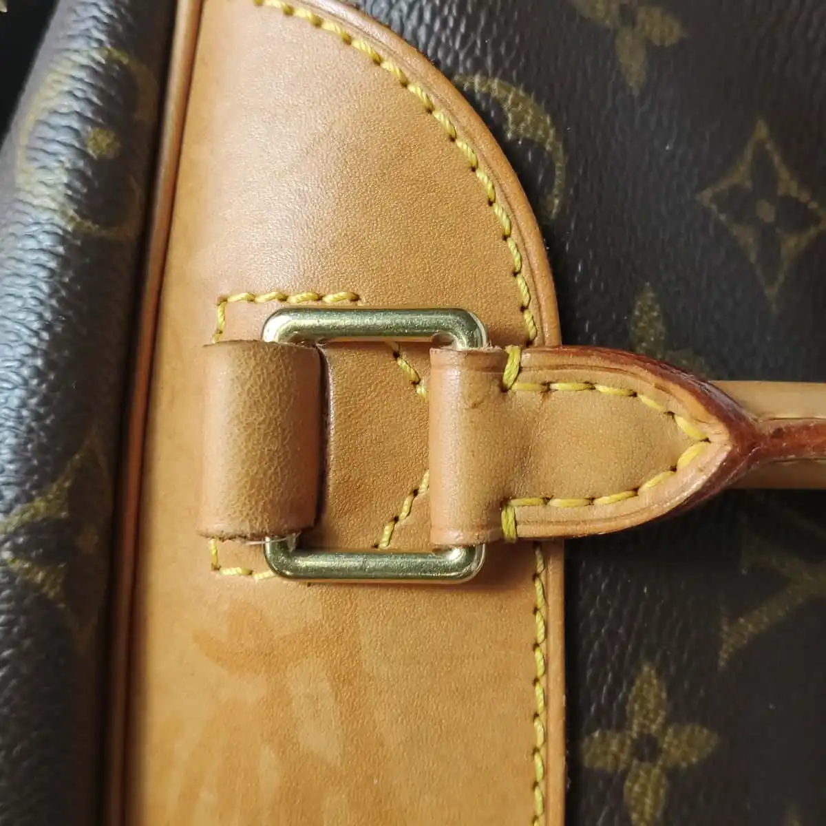 Bolsa de Mão Vintage Louis Vuitton - Imagem 11