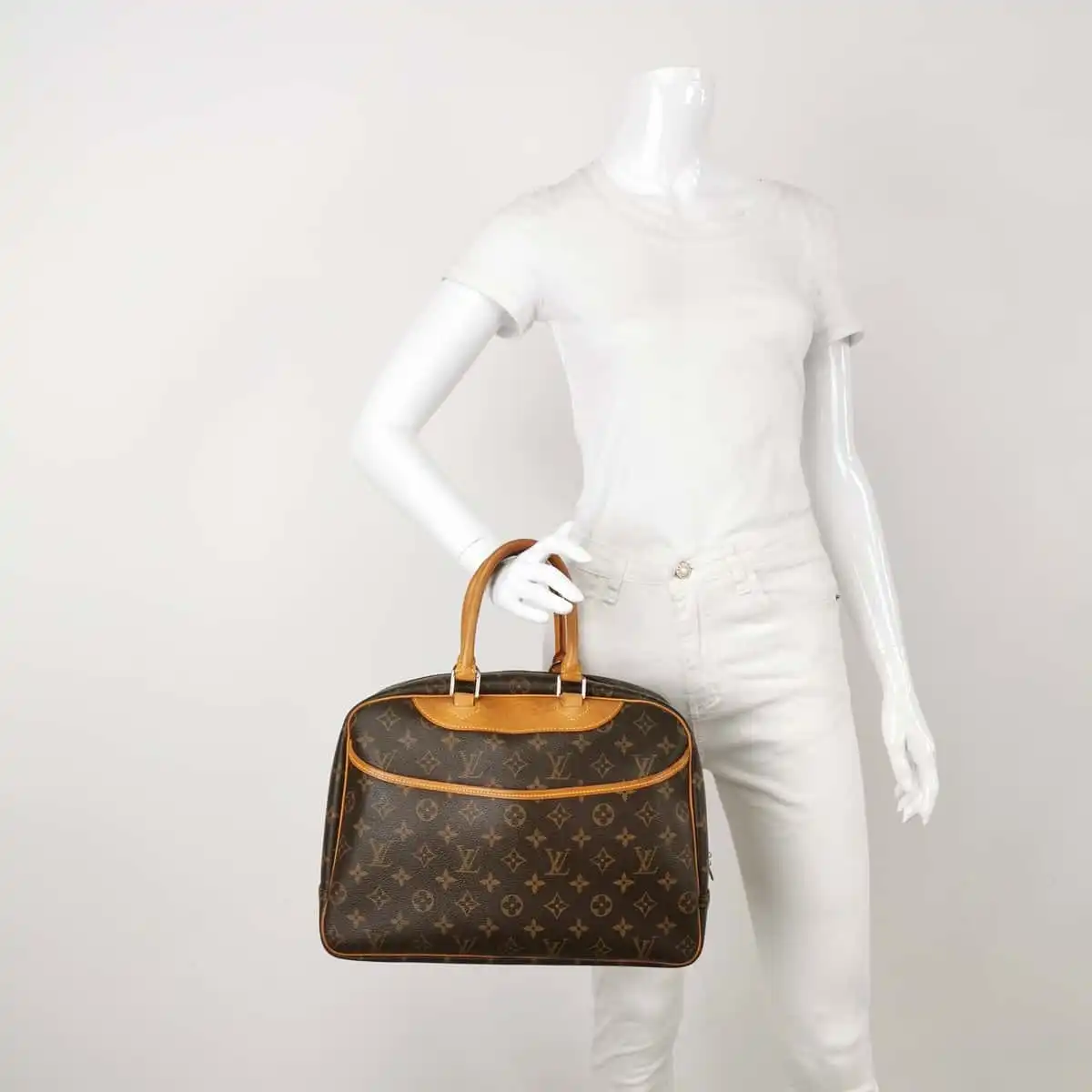 Bolsa de Mão Vintage Louis Vuitton - Imagem 2